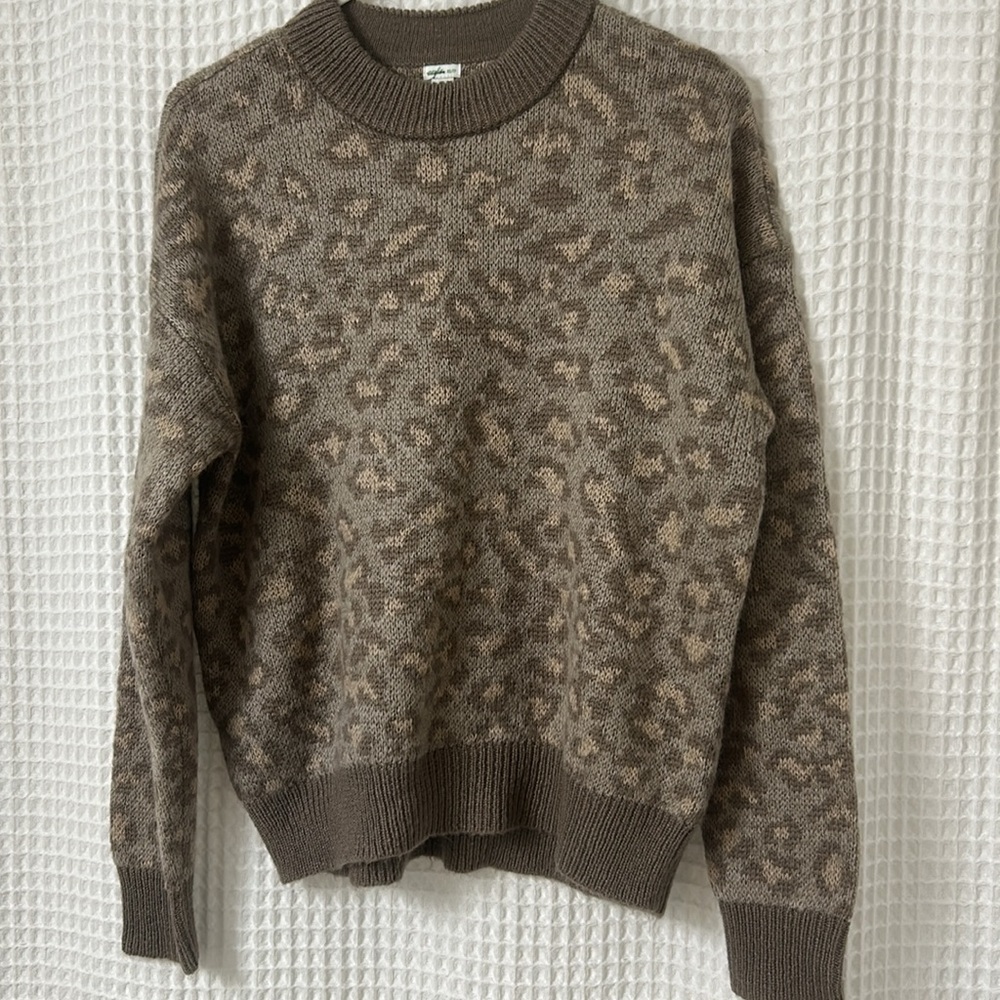 Aerie Sweater Women's XS Brown Crewneck Pullover Leopard Print Knit Relaxed - Picture 2 of 7